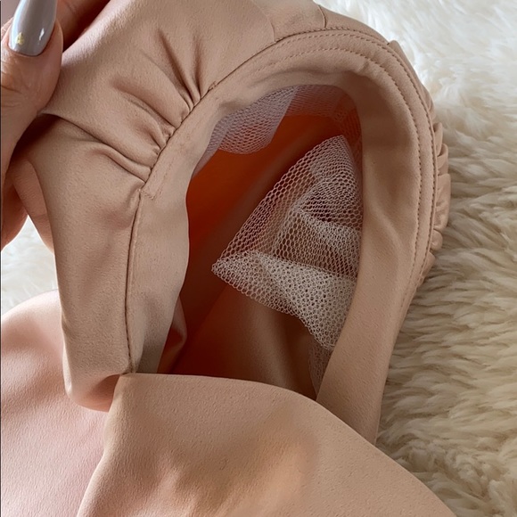 Gorgeous dress for a special occasion - Picture 8 of 8